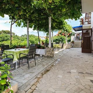 Apartmani Ivana Trpanj (2)