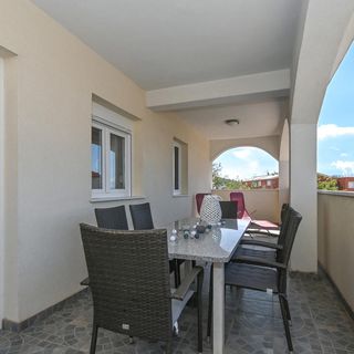 Apartman Okrug Gornji - CSC080 (2)