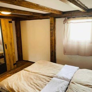 Ubytování v dřevěné chatičce Štít Klamoš (3)