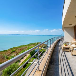 MF Club 218 Panorama Wellness Apartman Siófok (2)