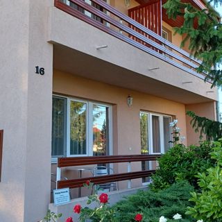 Andi Apartmanház Hajdúszoboszló (2)