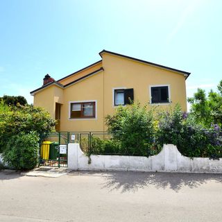 Apartments Pintur Premantura (2)