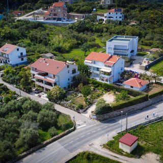 Apartments Biserka G Palit (5)