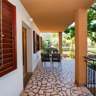 Apartments Vita Niko Grebastica (3)