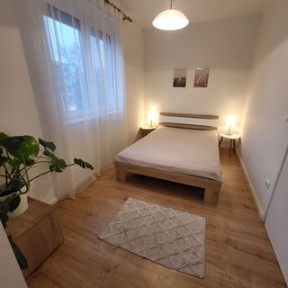 Kislakás Irinyi Esztergomban (3)