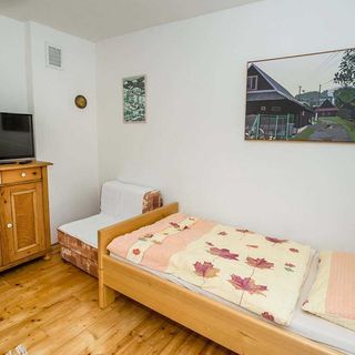 Dům u splavu Karolinka (3)