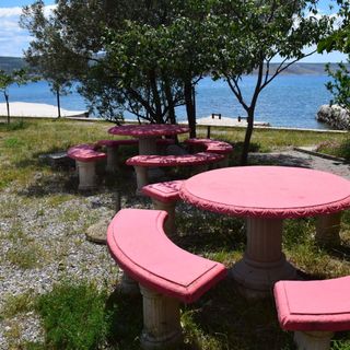 Pansion and Apartments Marko Starigrad (2)