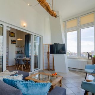 HOLIDAY HOME Statek 216 z antresolą (4)