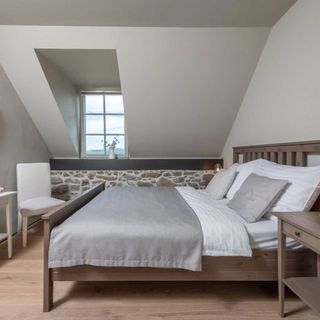 ŠŤASTNÁ SAMOTA Vrchotovy Janovice (5)