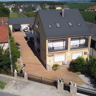 Varga Vendégház Tótszerdahely (2)