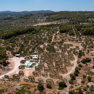 Villa Frida Sumartin (2)