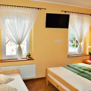 Pokoje nad rzeką Kudowa-Zdrój (2)