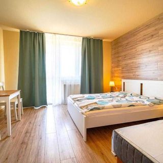 KARMONPARK Veľký Meder (2)