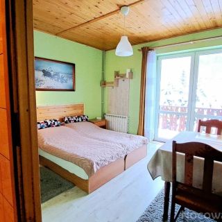 Dom gościnny Pod Zapalenicą w centrum Szczyrk (4)