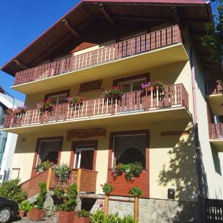 Dom gościnny Pod Zapalenicą w centrum Szczyrk (2)