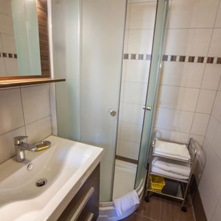 Azúr Ház Kamilla Apartman Sárvár (4)