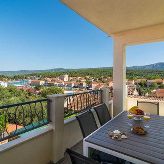 Apartman Vrboska - CDH596 (3)