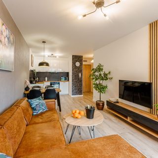 Perłowa Przystań Rent - Bursztyn (3)