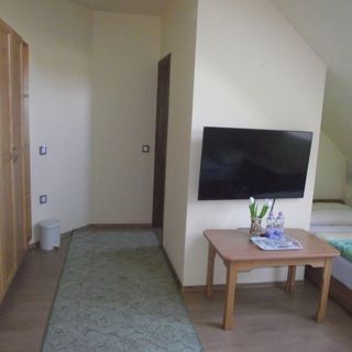 Szent Család Közösségi és Zarándokház Becsehely (3)