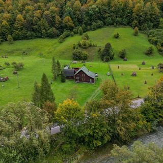 Cabana Valea Iadului Remeți (2)