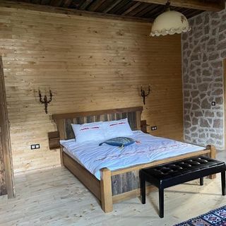 Casa bătrânească - Domeniul Valea lupilor Șirnea (3)