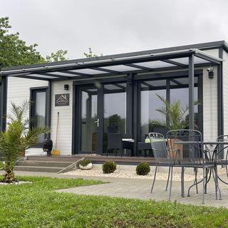 Pihenő Apartman Zalalövő (2)