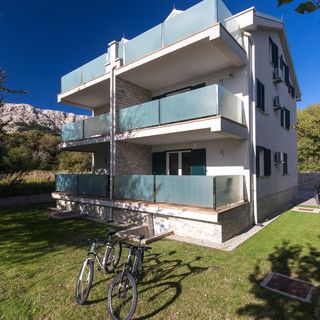 Apartmanok Parkolóhellyel Baska, Krk - 19674 Baška (2)