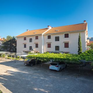 Apartmanok Parkolóhellyel Baska, Krk - 19675 Baška (3)