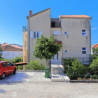 Apartmanok Parkolóhellyel Okrug Gornji, Ciovo - 19762 Okrug Gornji (3)