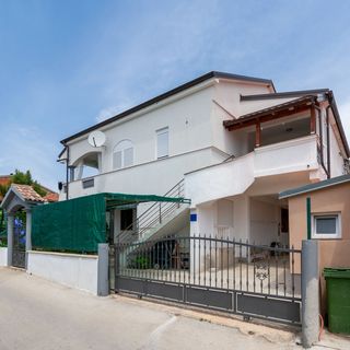 Apartmanok Parkolóhellyel Pakostane, Biograd - 19889 Pakoštane (3)