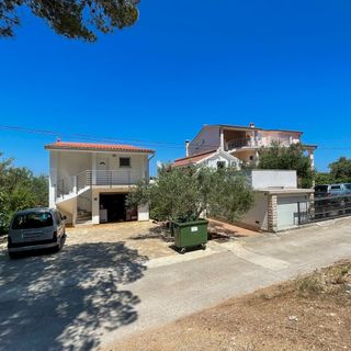 Apartmanok A Tenger Mellett Tkon, Pasman - 19914 Tkon (3)