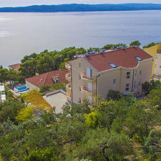 Apartmanok Családok Részére Medencével Brela, Makarska - 20065 Brela (3)