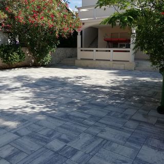 Apartments With Parking Space Vir - 20205 (3)