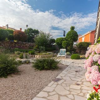 Apartmanok Parkolóhellyel Krk - 20361 (4)