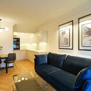 Every Sky Słowackiego 5b/12 (3)