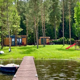 Makosieje Resort - domek 20 metrów od jeziora (4)
