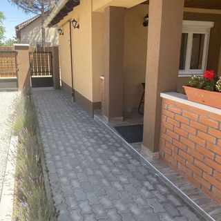 Bagolyvár Vendégház Abádszalók (4)