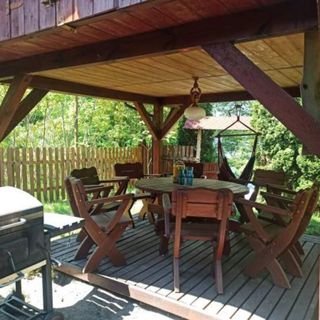 Domek z własną plażą na Kaszubach (2)