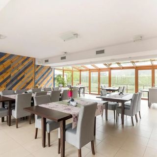 Pensjonat Noce i Dnie Cząstkowo (2)