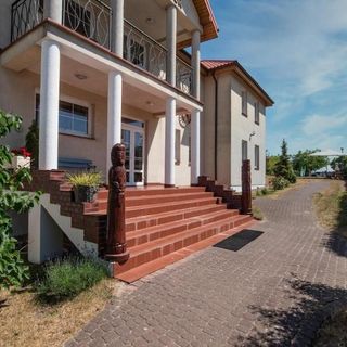 Pensjonat "Piastowy Dwór" Jastrzębia Góra (2)