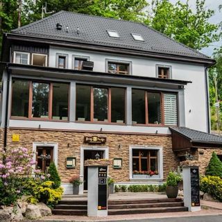 Restaurace a penzion Bílý Mlýn Liberec (2)