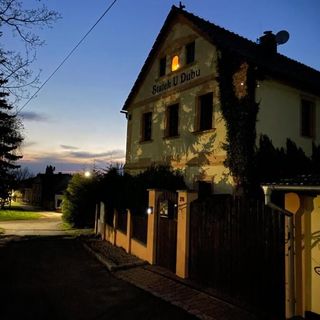 Statek U Dubu Svojetín (2)