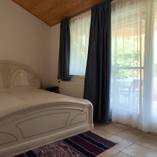 Jenna Apartments - Kara Balatonszárszó (5)