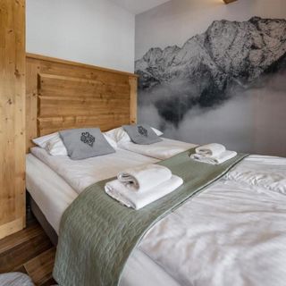 Korona Giewontu Lux Jaccuzi (2)