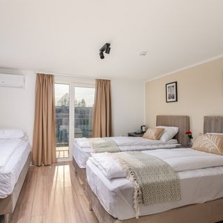 Pokoje Syrenka Solec - Zdrój (3)