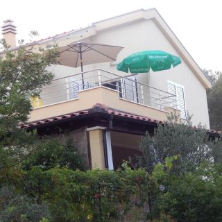 Apartman Sara Uvala Osibova Milna (2)