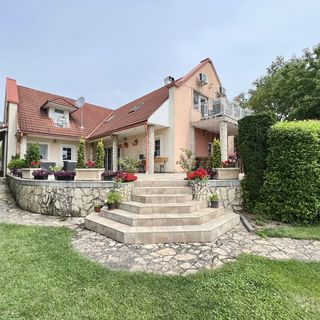 Tünde Nene Apartman Zánka (3)