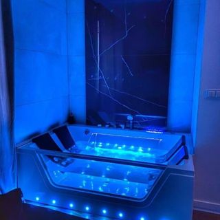 Apartament z jacuzzi Kraków (4)