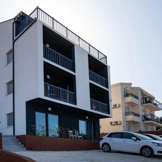 Apartman Komarna - CDR491 (2)