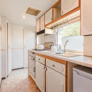 Domki Letniskowe BURSZTYNEK Jarosławiec (5)